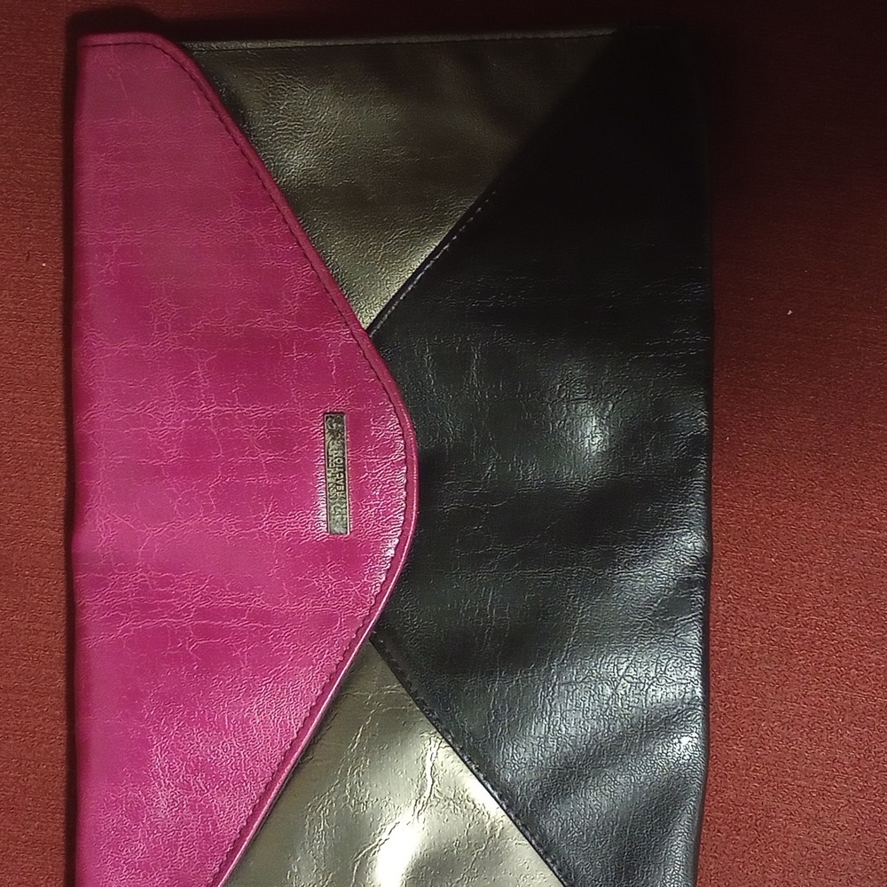Kenneth Cole Clutch